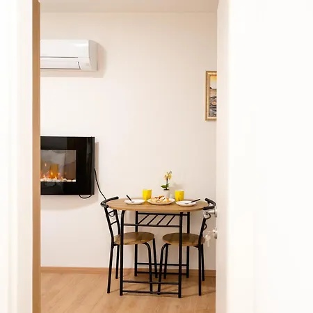 Lev Apartments Izola Exterior photo