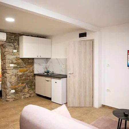 Lev Apartments Izola Exterior photo